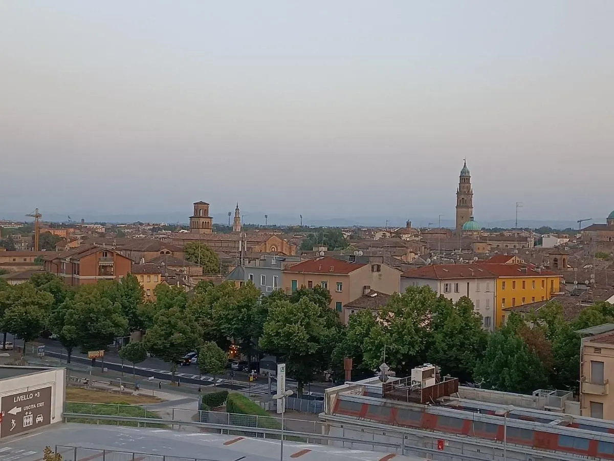 Appartamento Violet - Parma Apartment