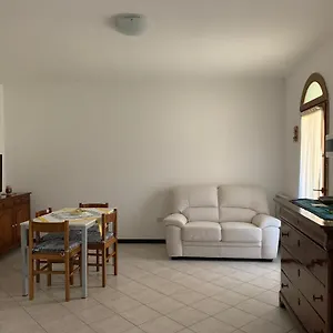  Apartment Edera